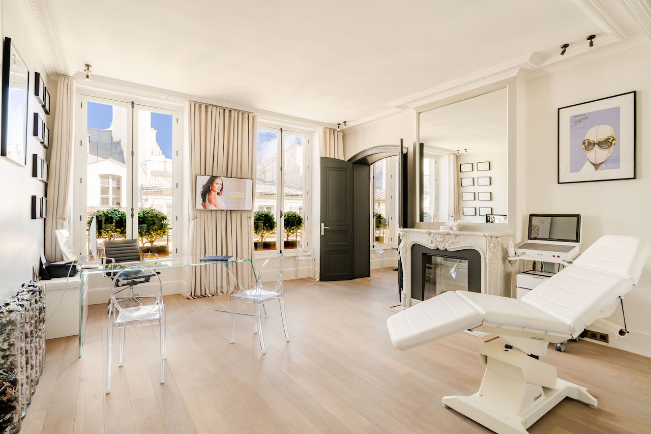 Cabinet du médecin etshétique à Paris