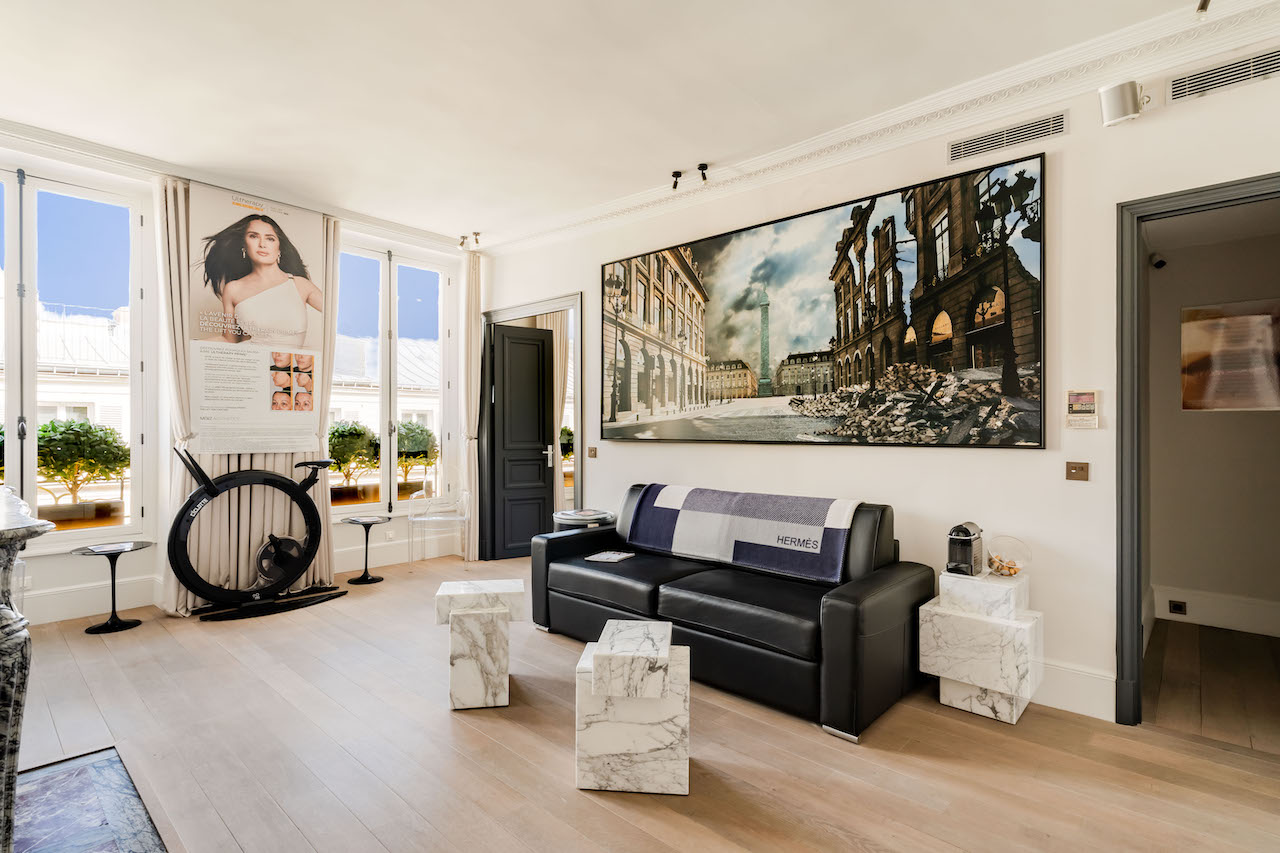 Cabinet du médecin etshétique à Paris